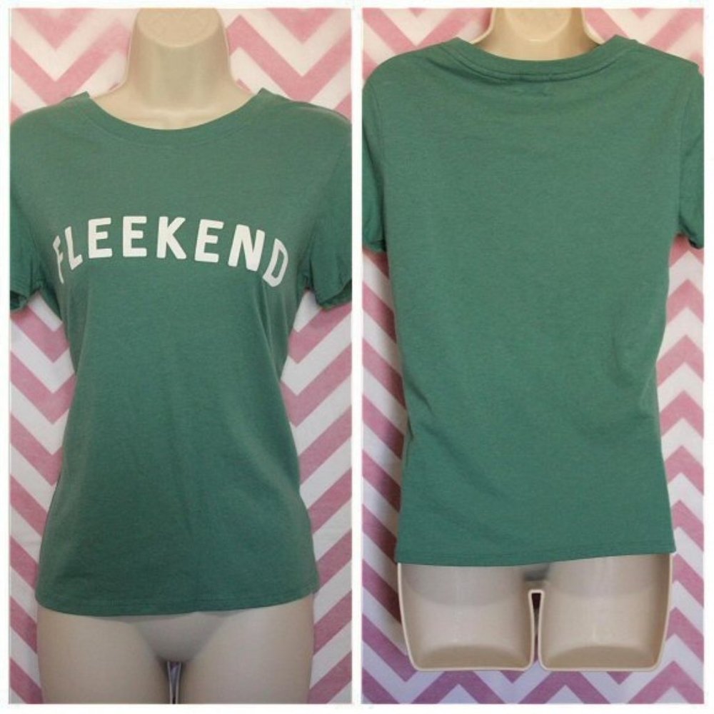Green Fleekend T-Shirt Size XS